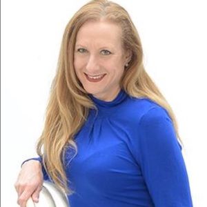Meet your Posher, Suzanne